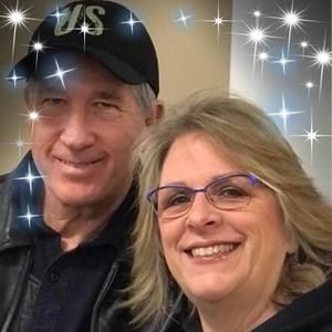 Meet your Posher, Laurie